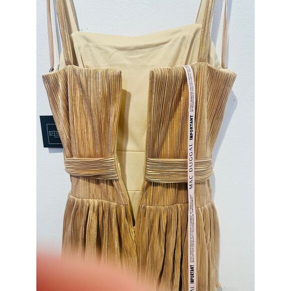 MAC DUGGAL Gold Metallic Plissé Square Neck Pleated Ruffle Belt Detail Dress 8 - Picture 12 of 16
